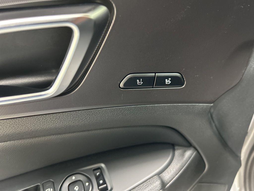 new 2026 Kia Sportage Hybrid car, priced at $40,762