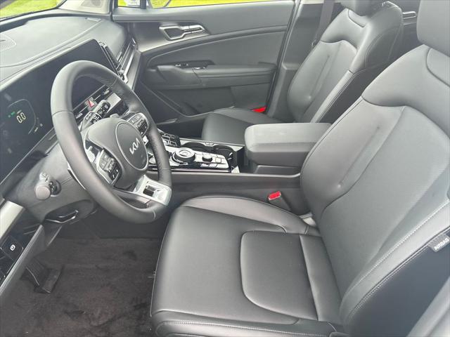 new 2025 Kia Sportage Hybrid car, priced at $33,857