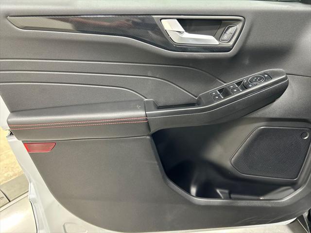 new 2025 Ford Escape car, priced at $33,523