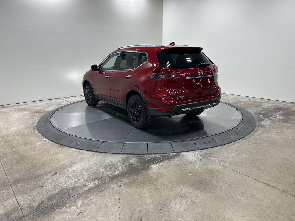used 2019 Nissan Rogue car, priced at $17,957