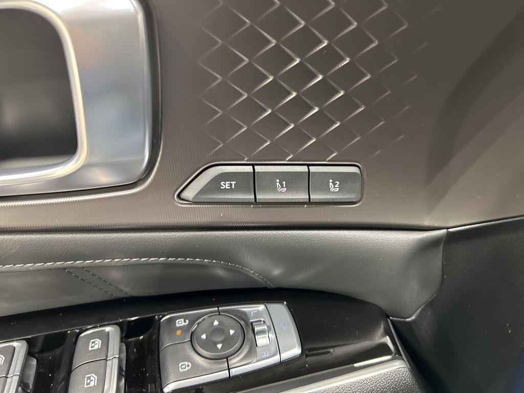 new 2026 Kia Sorento Hybrid car, priced at $47,119