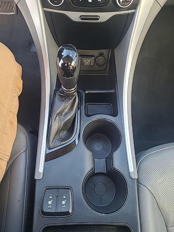 used 2013 Hyundai Sonata Hybrid car, priced at $8,546