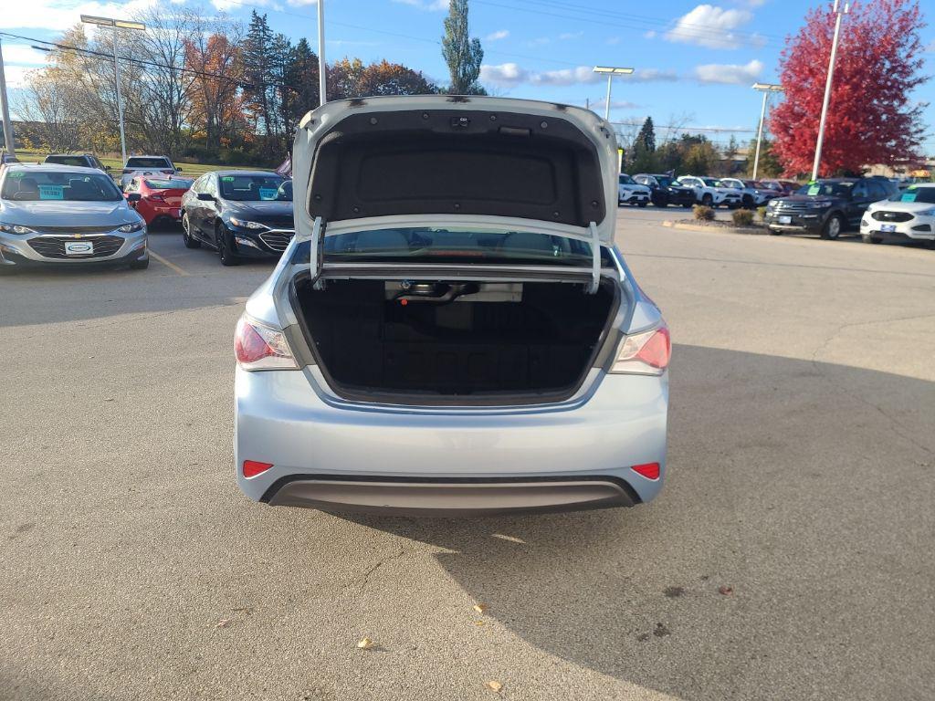 used 2013 Hyundai Sonata Hybrid car, priced at $8,546