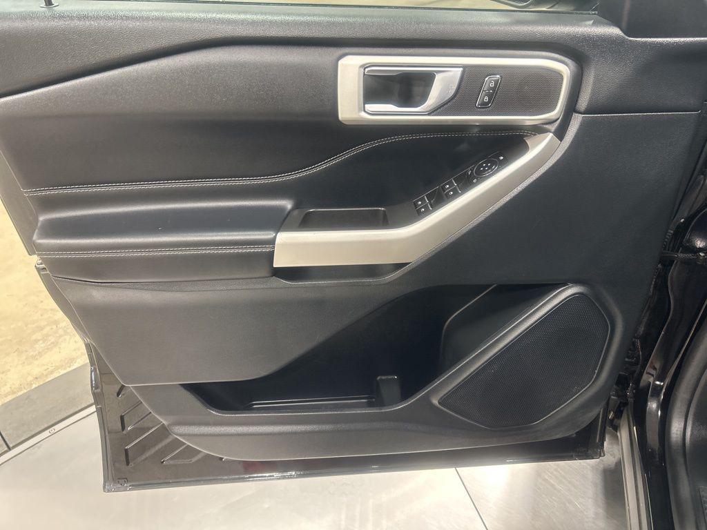 used 2022 Ford Explorer car, priced at $32,914