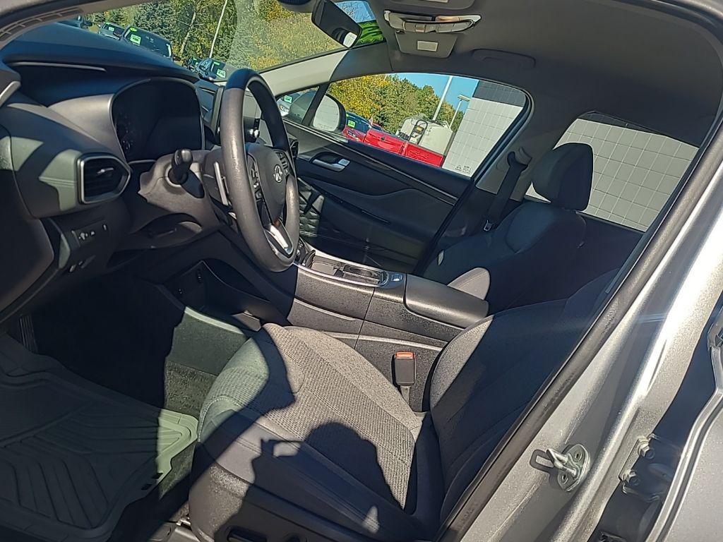 used 2022 Hyundai Santa Fe car, priced at $24,139