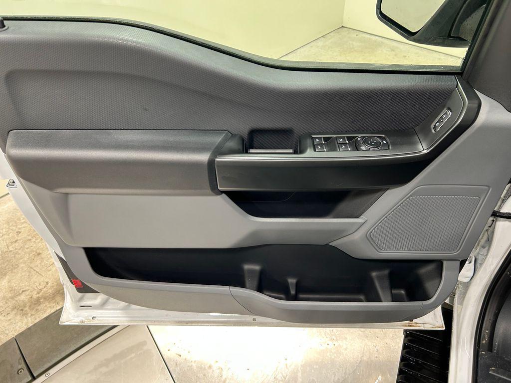 new 2025 Ford F-150 car, priced at $48,550