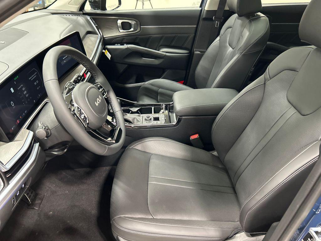 new 2025 Kia Sorento car, priced at $43,101