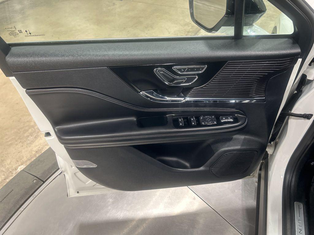 used 2022 Lincoln Corsair car, priced at $27,450