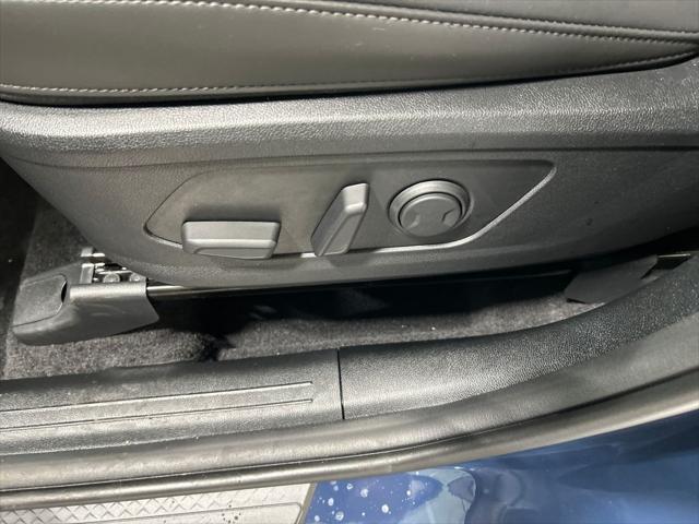 new 2025 Kia Sorento car, priced at $39,025