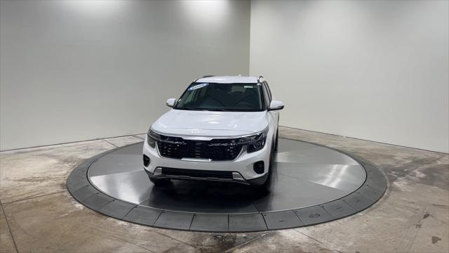 new 2025 Kia Seltos car, priced at $29,179