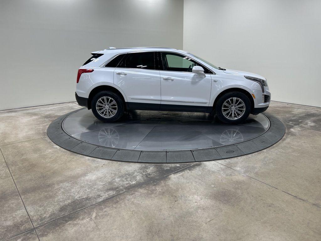 used 2017 Cadillac XT5 car, priced at $20,752