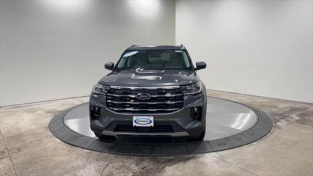 new 2025 Ford Explorer car, priced at $45,826