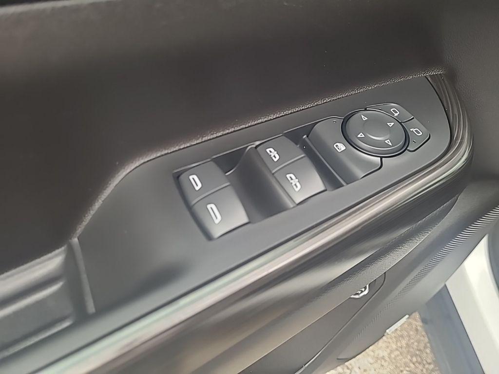 used 2023 GMC Acadia car, priced at $27,196