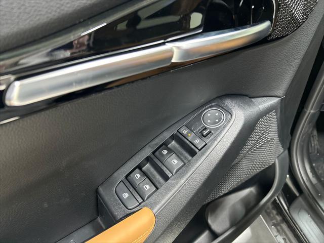new 2025 Kia Seltos car, priced at $29,923