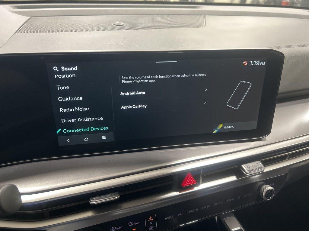 new 2025 Kia Sorento car, priced at $38,946