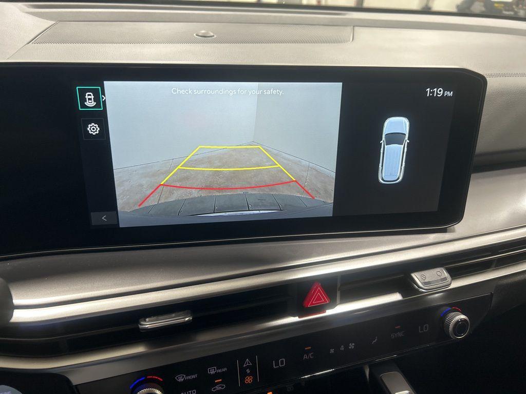 new 2025 Kia Sorento car, priced at $38,946