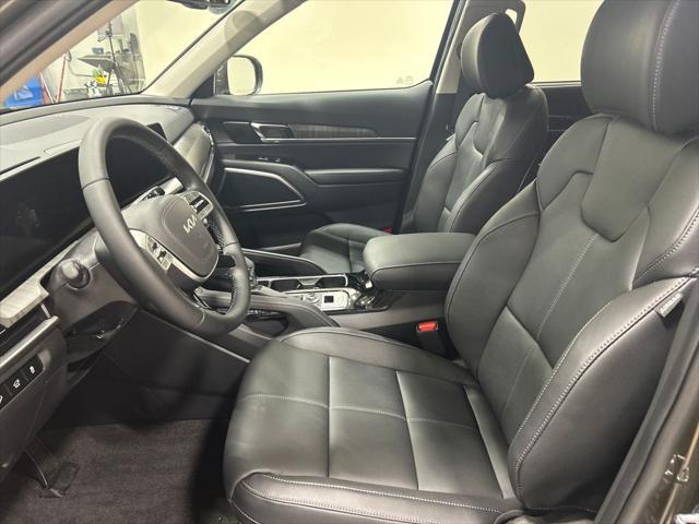 new 2025 Kia Telluride car, priced at $45,044