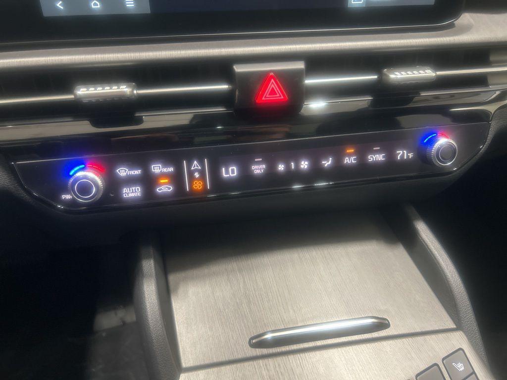 new 2026 Kia Sportage car, priced at $36,058