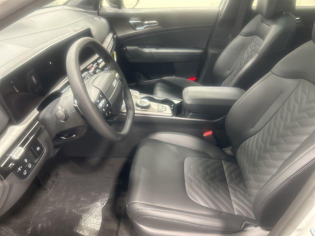 new 2026 Kia Sportage car, priced at $36,058