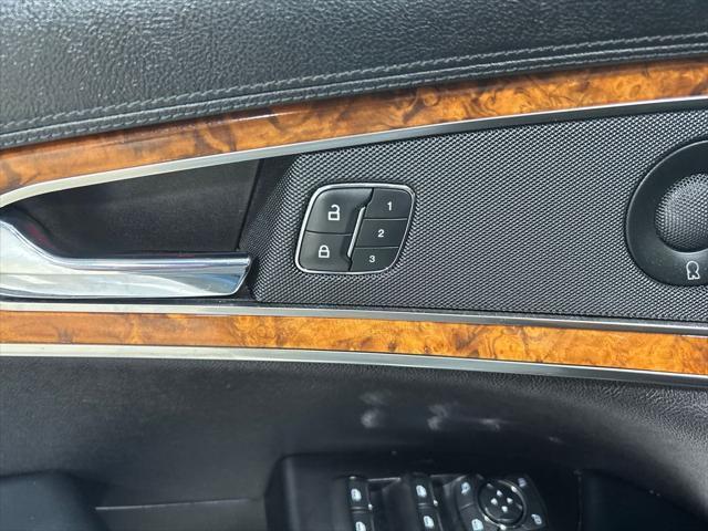 used 2019 Lincoln Nautilus car, priced at $19,420