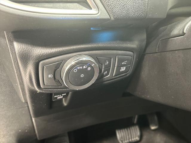 used 2019 Lincoln Nautilus car, priced at $19,420