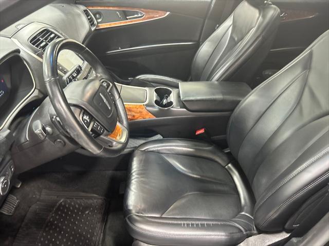 used 2019 Lincoln Nautilus car, priced at $19,420