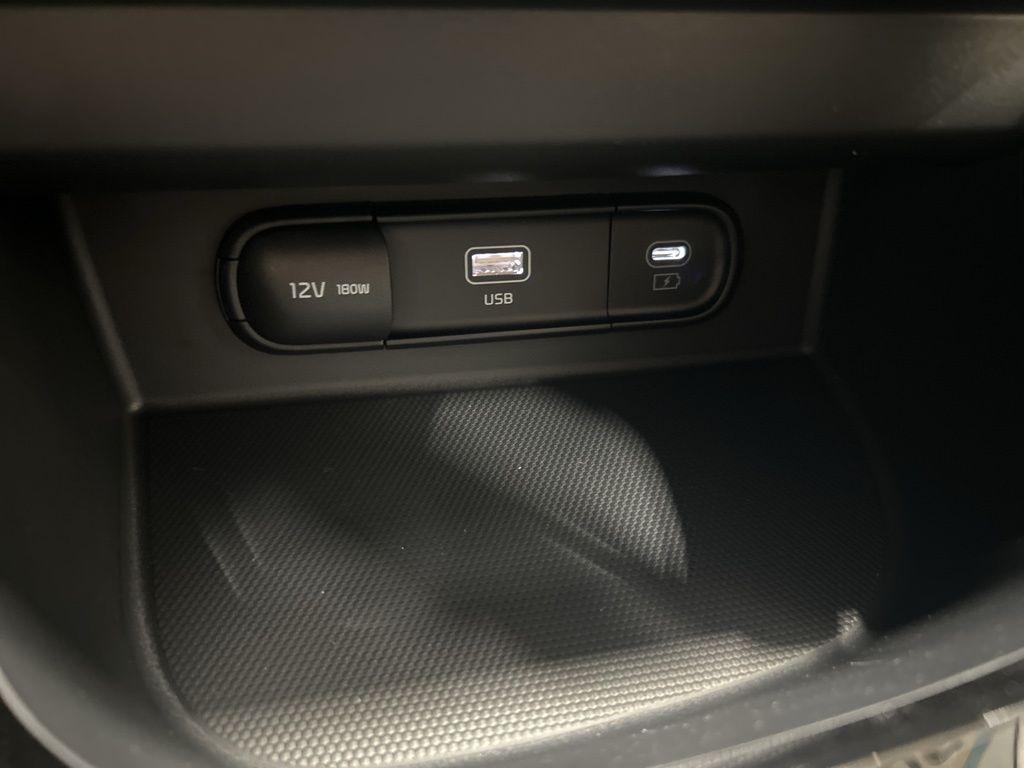 new 2026 Kia Seltos car, priced at $27,860