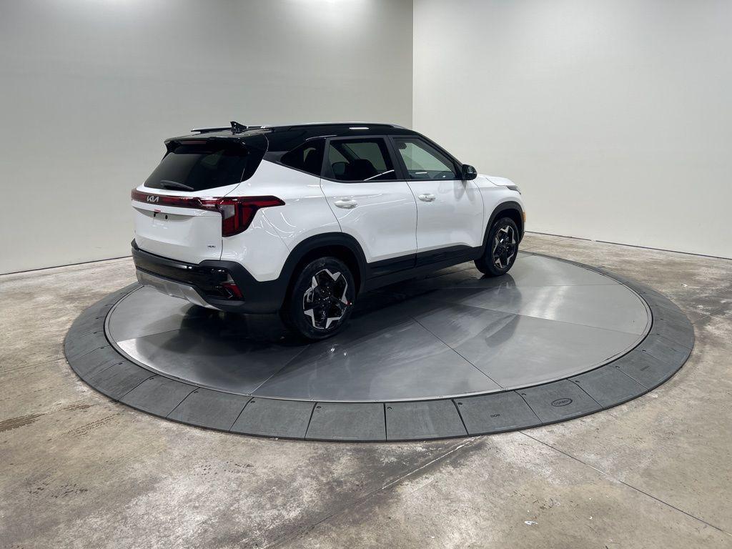 new 2026 Kia Seltos car, priced at $27,860