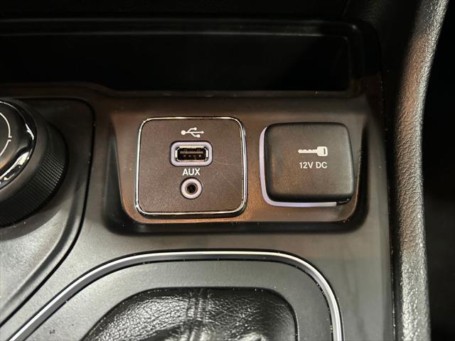 used 2019 Jeep Cherokee car, priced at $15,526