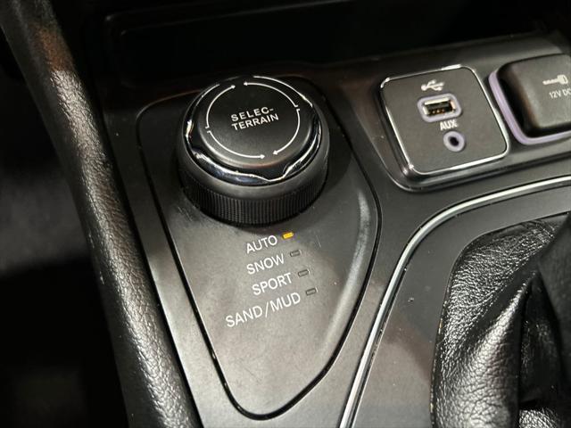 used 2019 Jeep Cherokee car, priced at $15,526