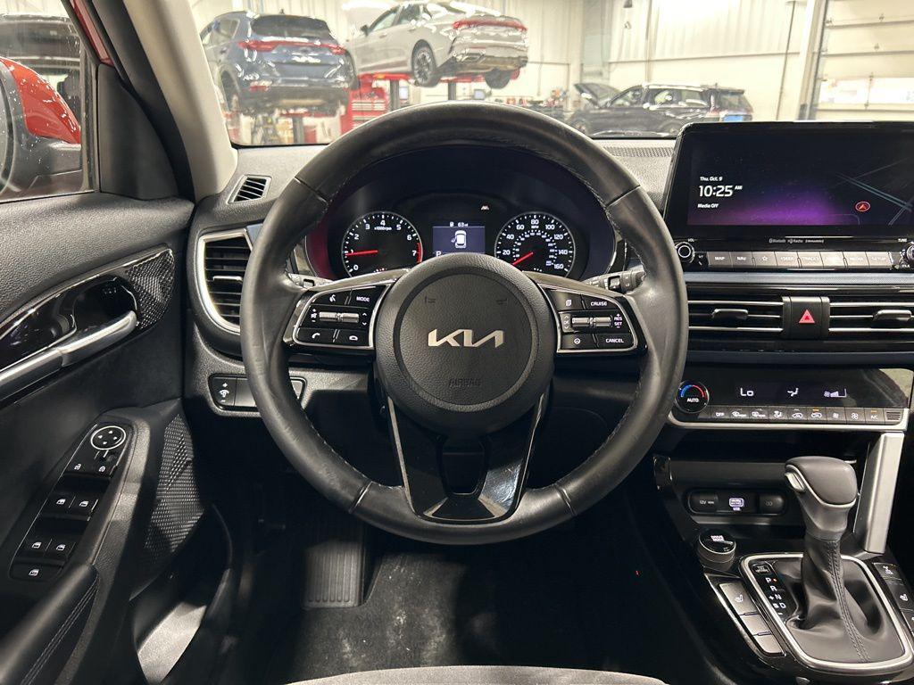 used 2023 Kia Seltos car, priced at $21,974