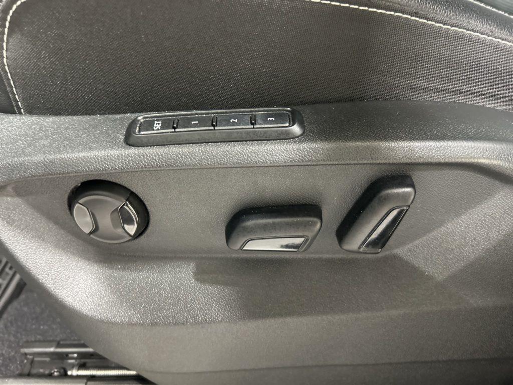 used 2024 Volkswagen Atlas car, priced at $31,452