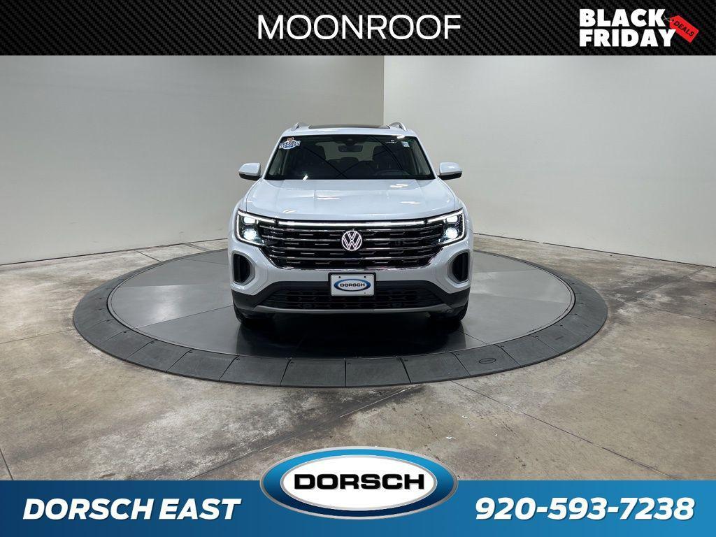 used 2024 Volkswagen Atlas car, priced at $31,452