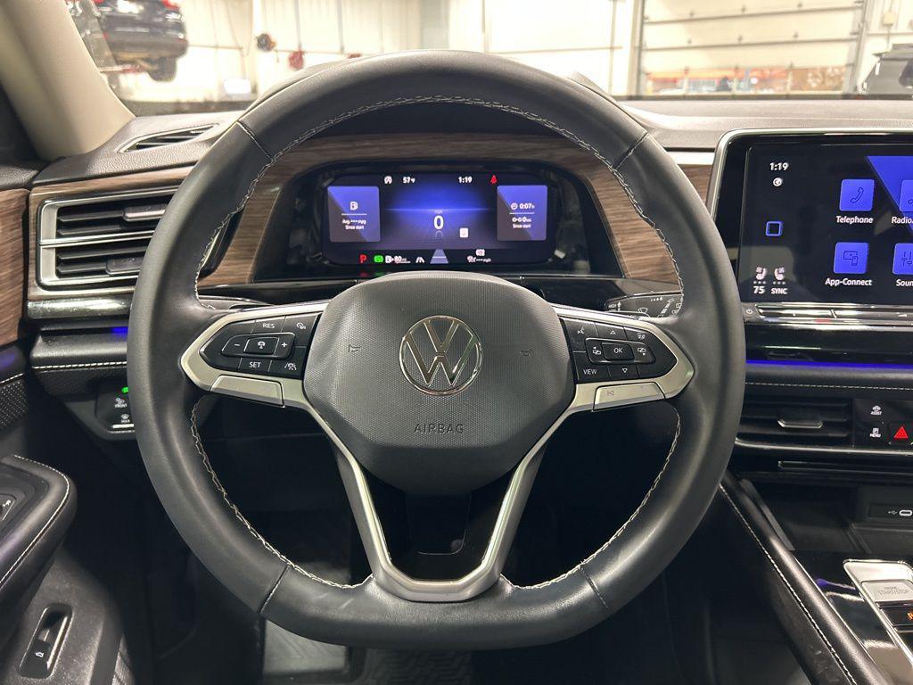 used 2024 Volkswagen Atlas car, priced at $31,452