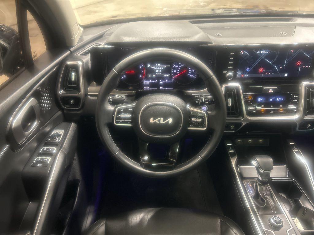 used 2022 Kia Sorento car, priced at $24,997