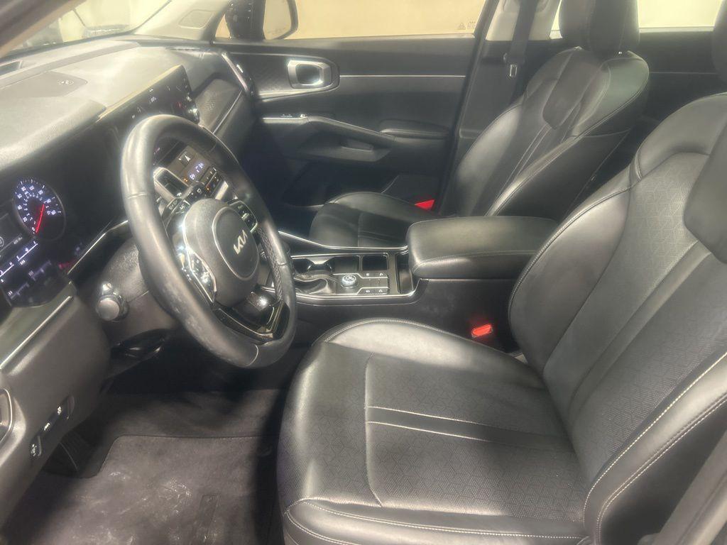used 2022 Kia Sorento car, priced at $24,997