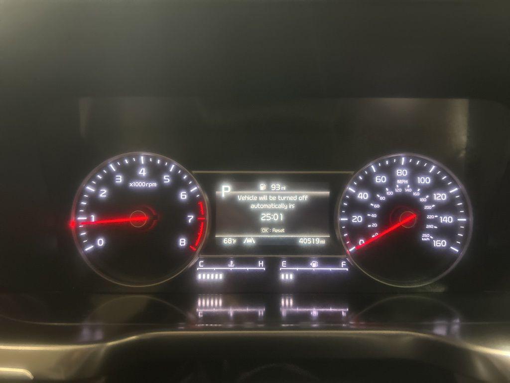 used 2022 Kia Sorento car, priced at $24,997