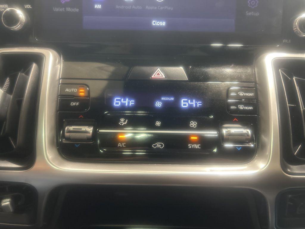 used 2022 Kia Sorento car, priced at $24,997