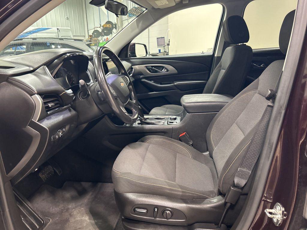 used 2018 Chevrolet Traverse car, priced at $16,441