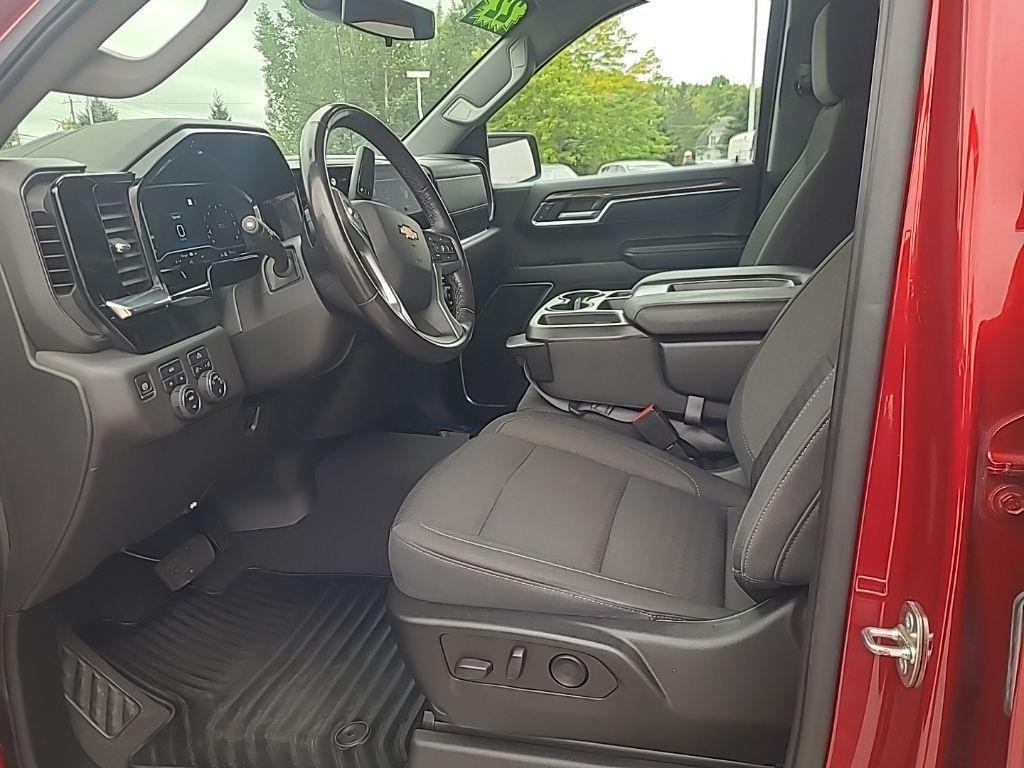 used 2022 Chevrolet Silverado 1500 car, priced at $36,157