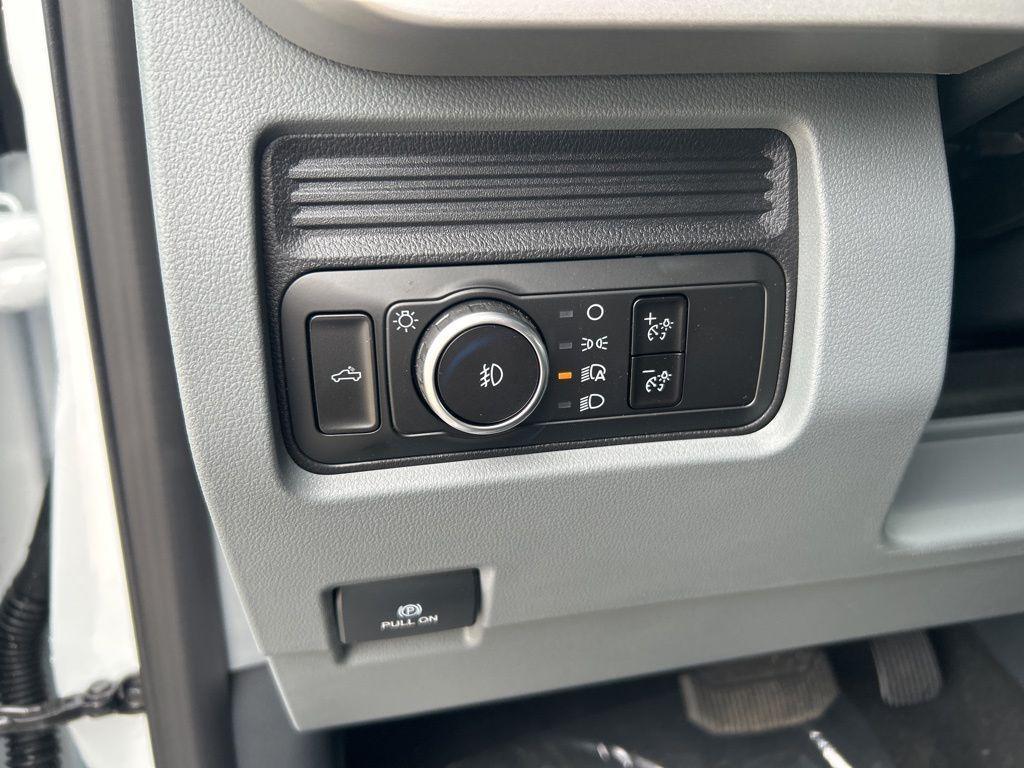 new 2025 Ford F-250 car, priced at $71,460