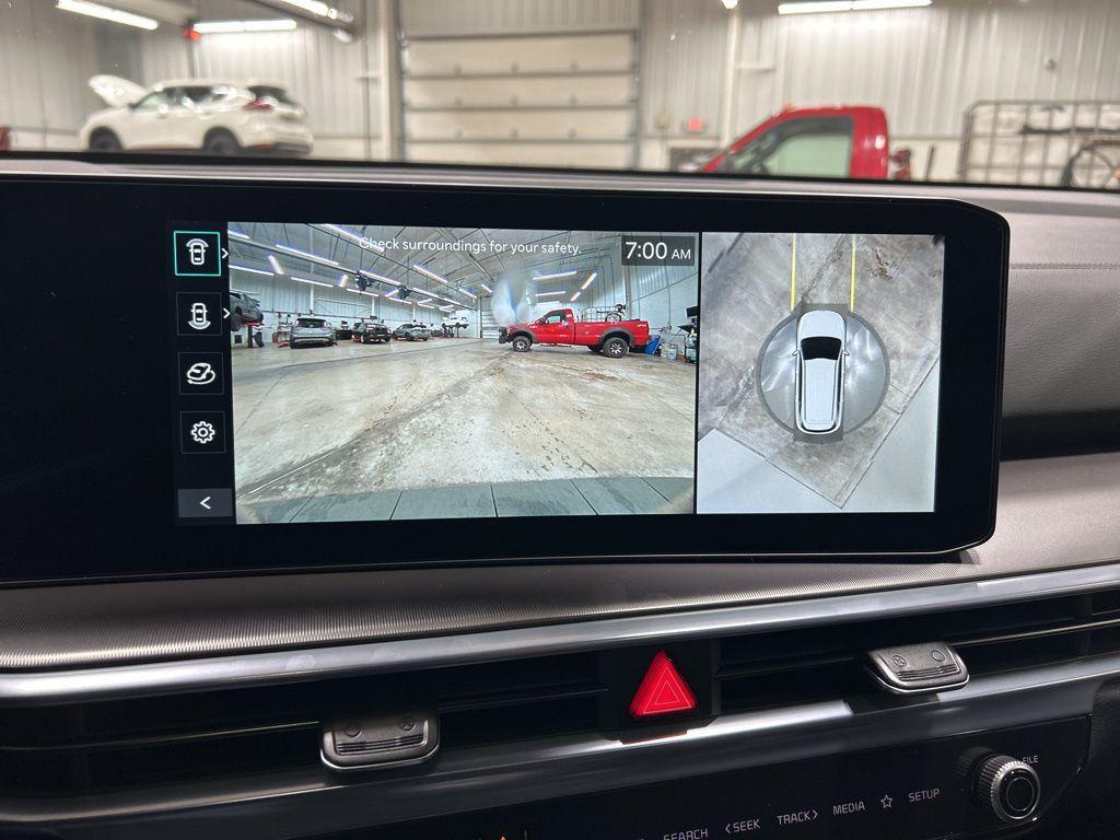 new 2026 Kia Sorento Hybrid car, priced at $47,119