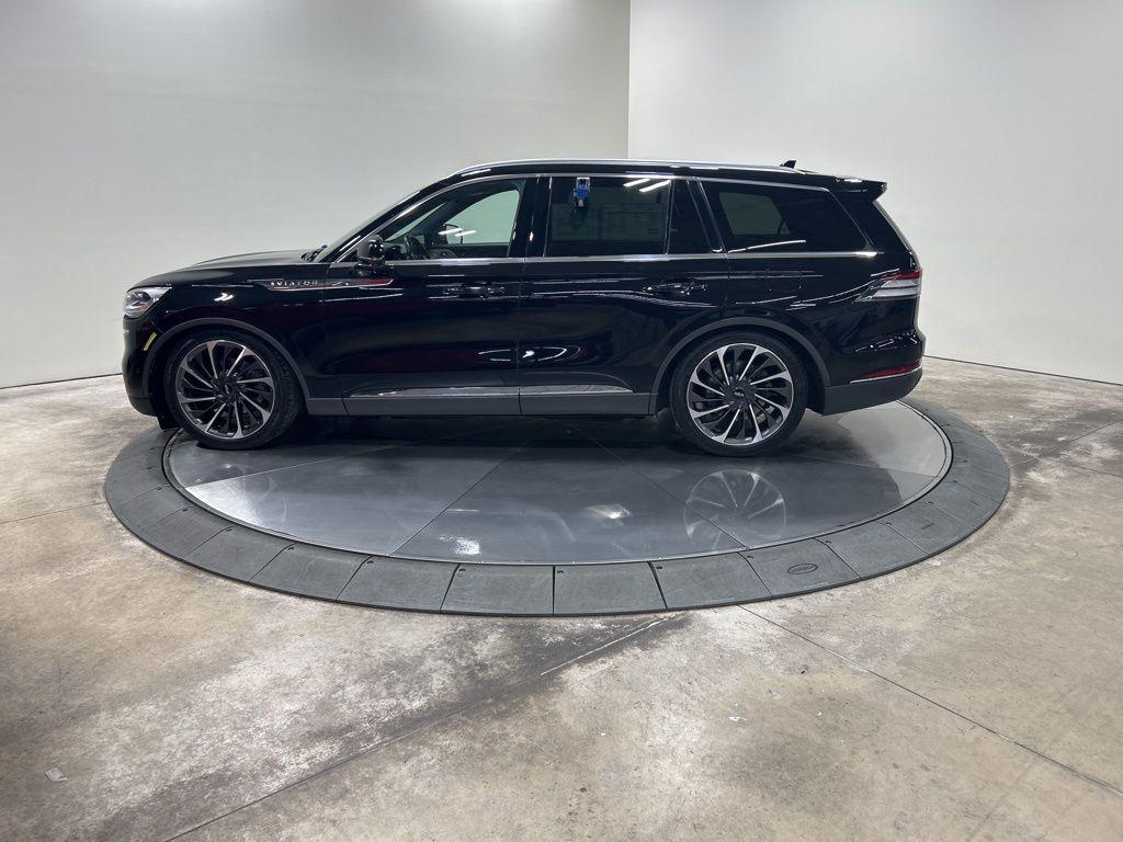 used 2020 Lincoln Aviator car, priced at $33,953