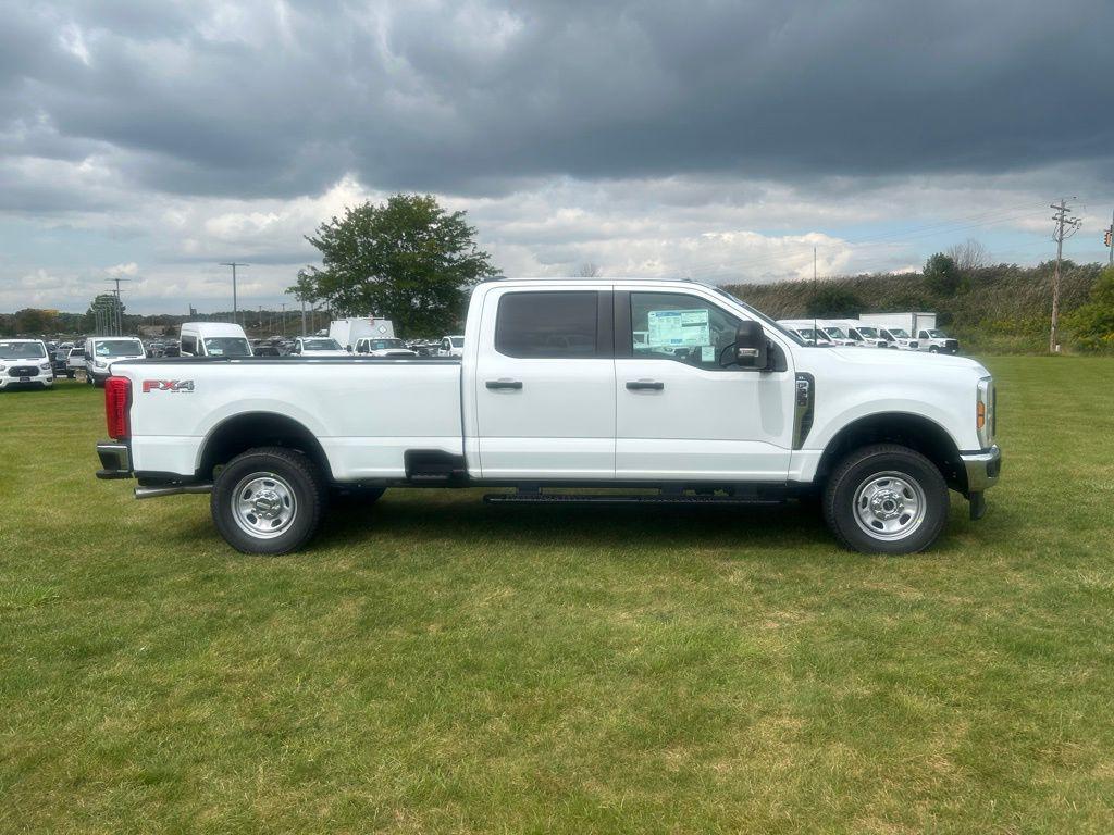 new 2026 Ford F-350 car, priced at $62,220