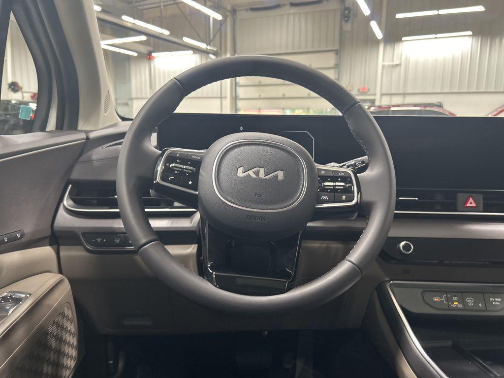 new 2026 Kia Carnival Hybrid car, priced at $47,871