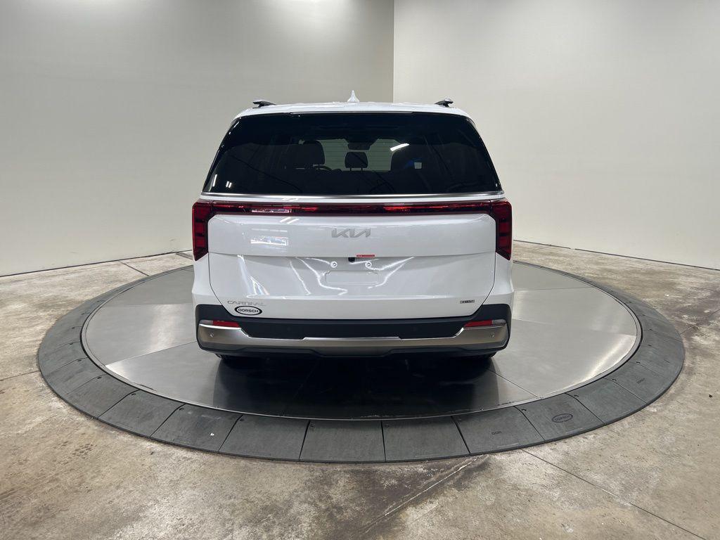 new 2026 Kia Carnival Hybrid car, priced at $47,871
