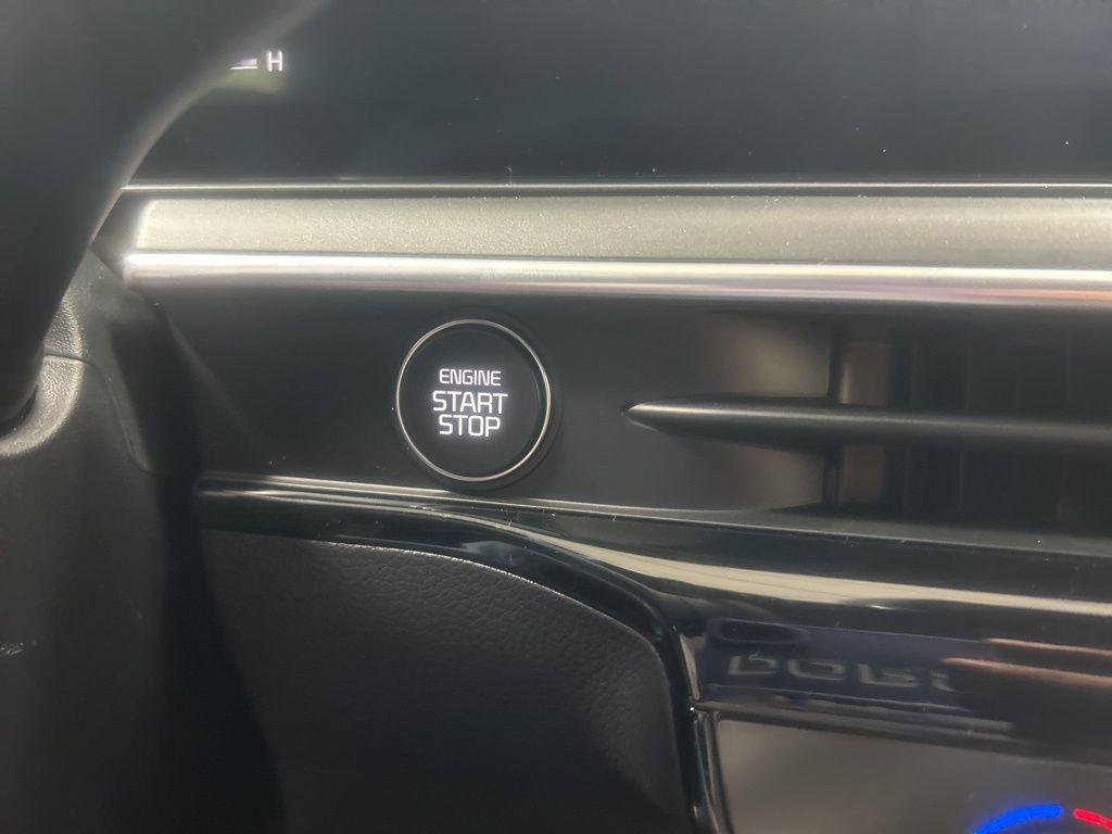 new 2026 Kia K5 car, priced at $30,960