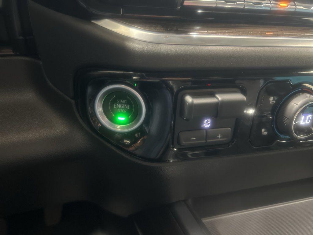 used 2022 Chevrolet Silverado 1500 car, priced at $42,337