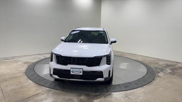new 2025 Kia Sorento car, priced at $37,464