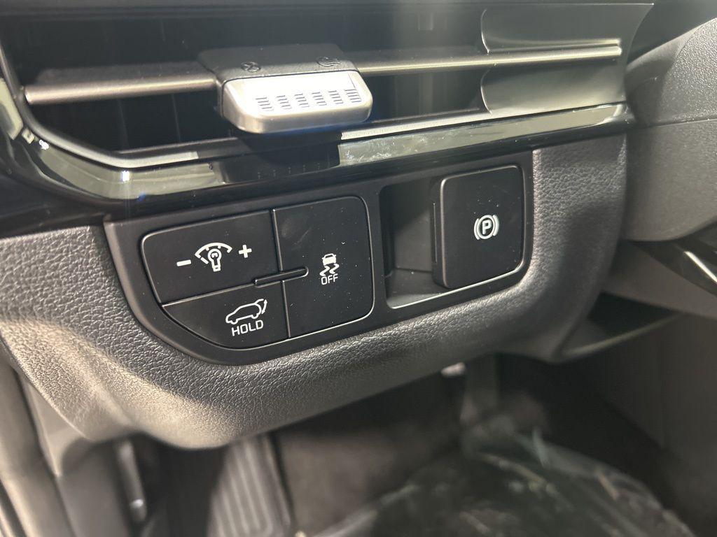 new 2026 Kia Sportage car, priced at $36,637